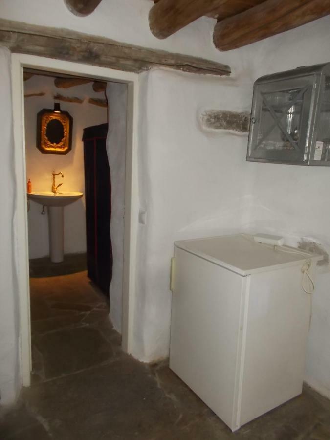 Cyclades Olive Museum'S Guest House Pitrofos Eksteriør bilde
