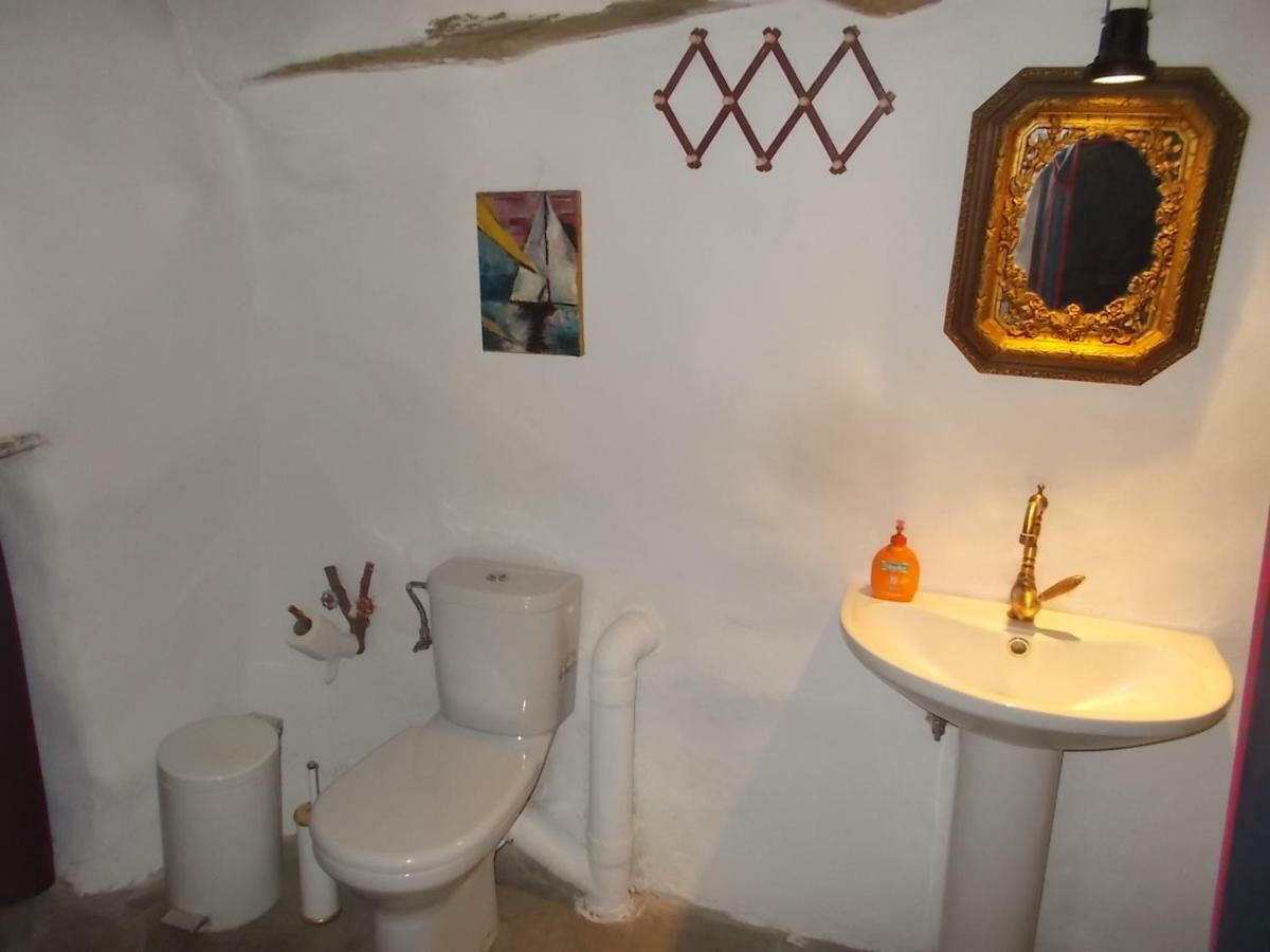 Cyclades Olive Museum'S Guest House Pitrofos Eksteriør bilde