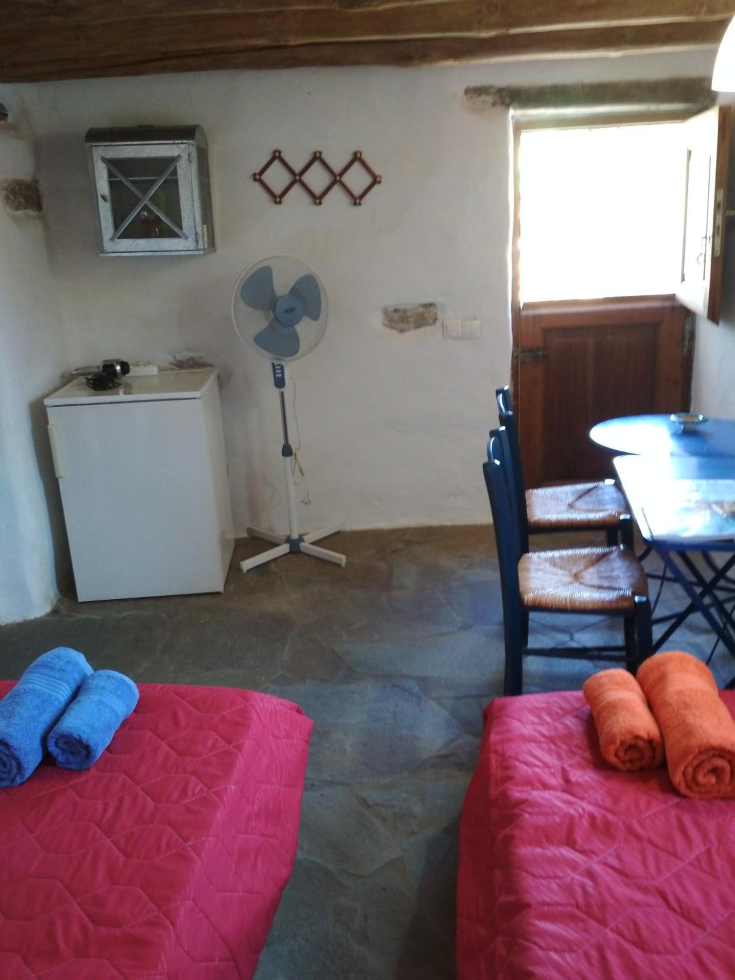 Cyclades Olive Museum'S Guest House Pitrofos Eksteriør bilde