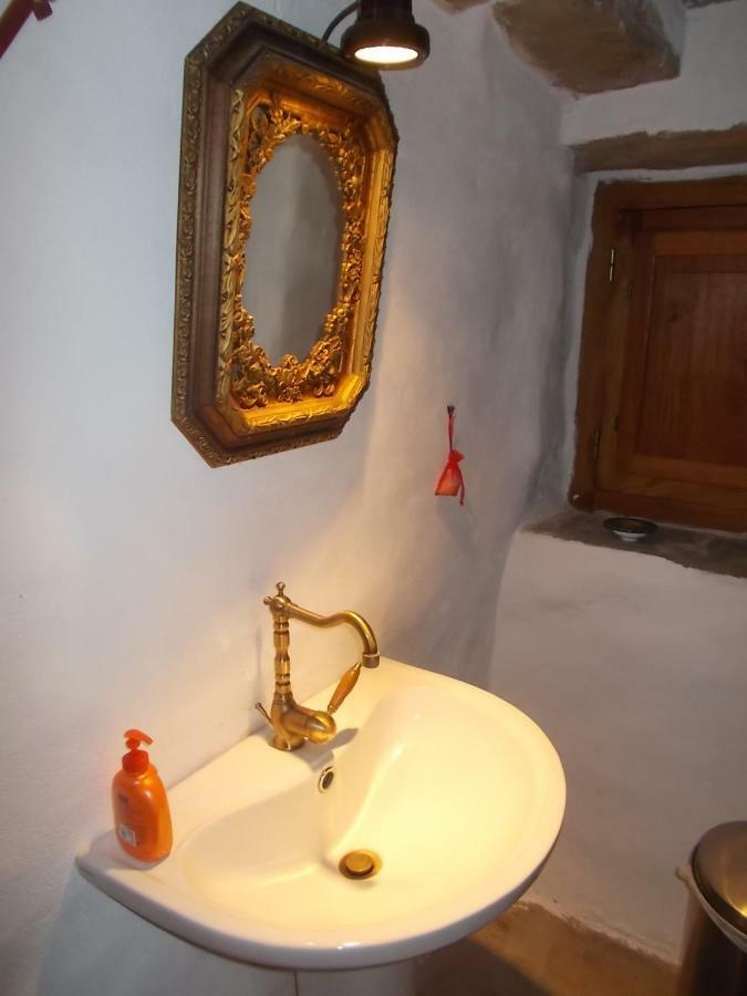 Cyclades Olive Museum'S Guest House Pitrofos Eksteriør bilde