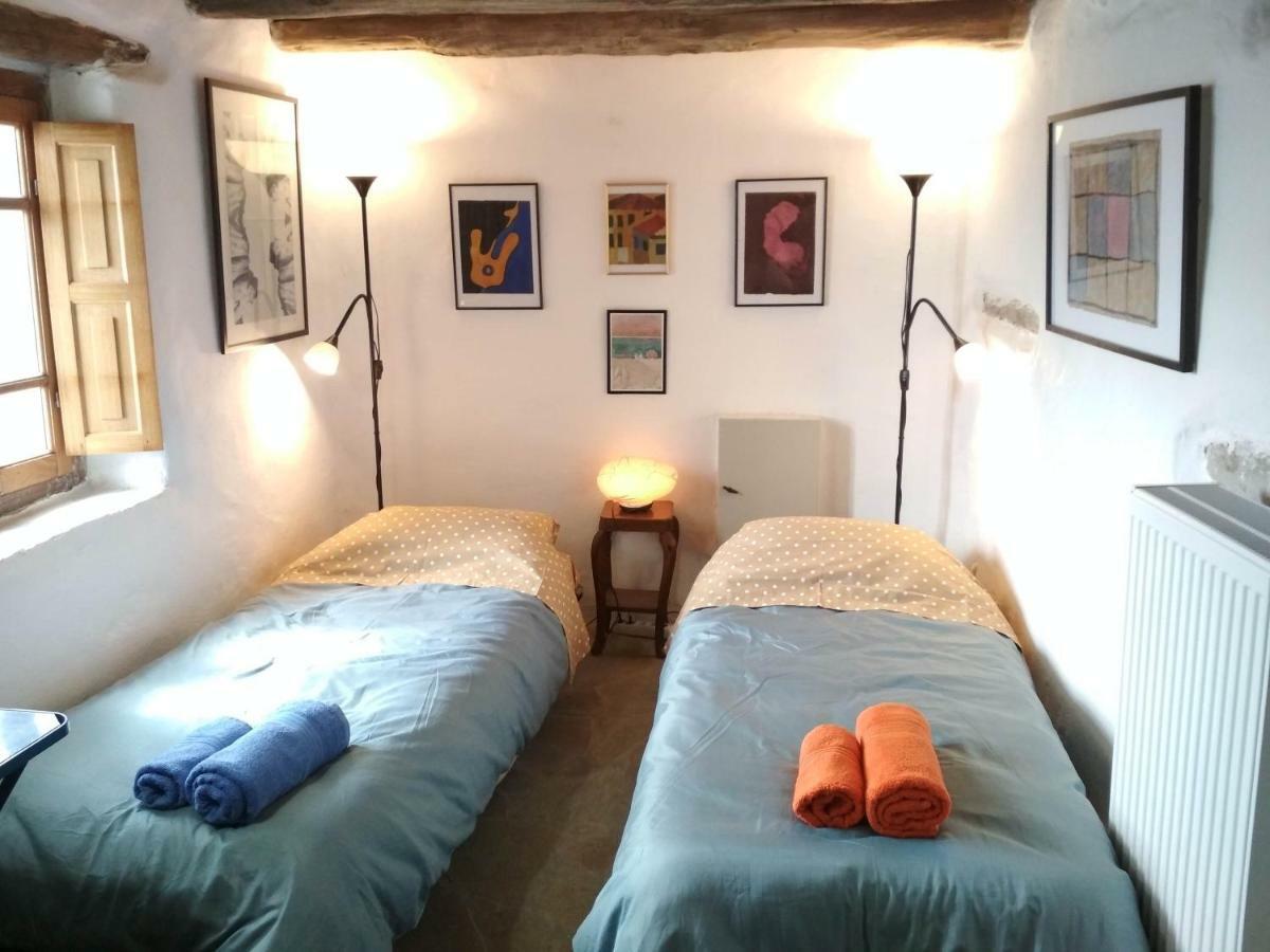 Cyclades Olive Museum'S Guest House Pitrofos Eksteriør bilde